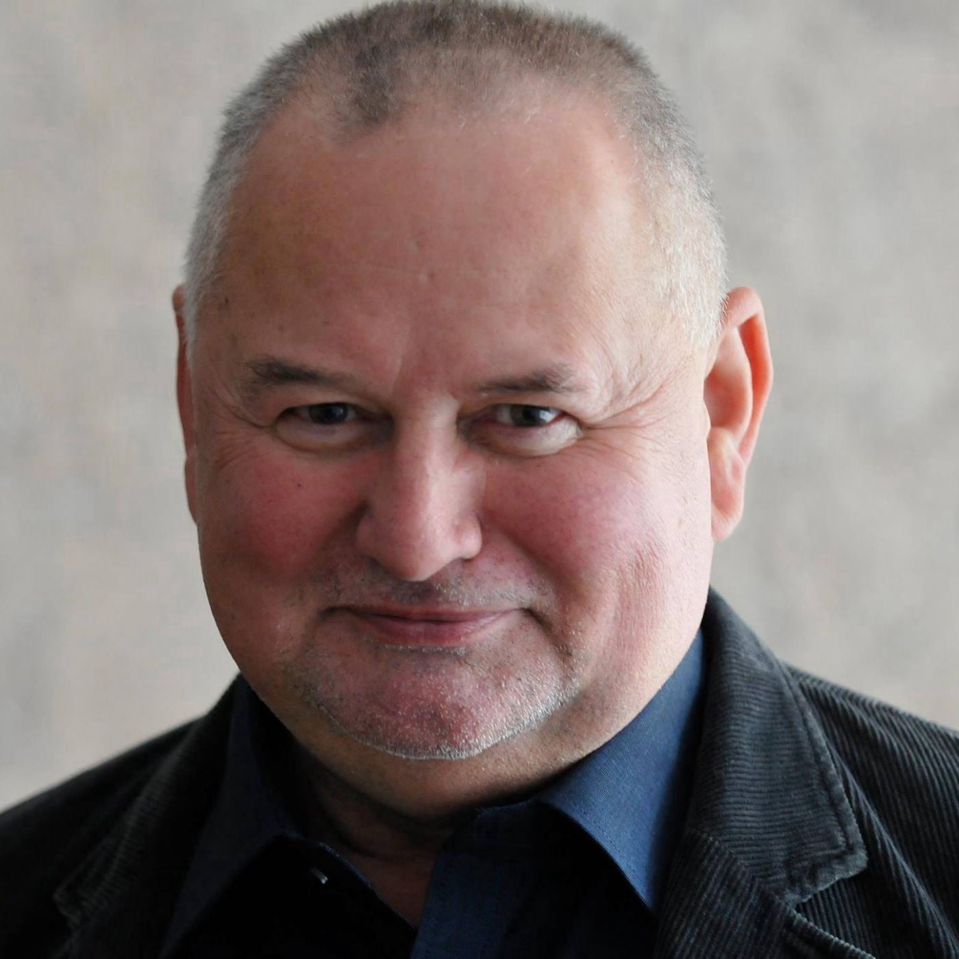 wykładowca Szkoły Psychotroniki na kierunku psychotronika i biotronika